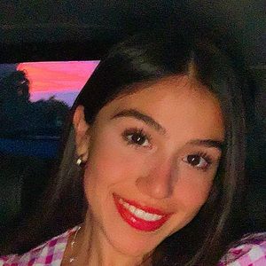 Meet your Posher, Karyna